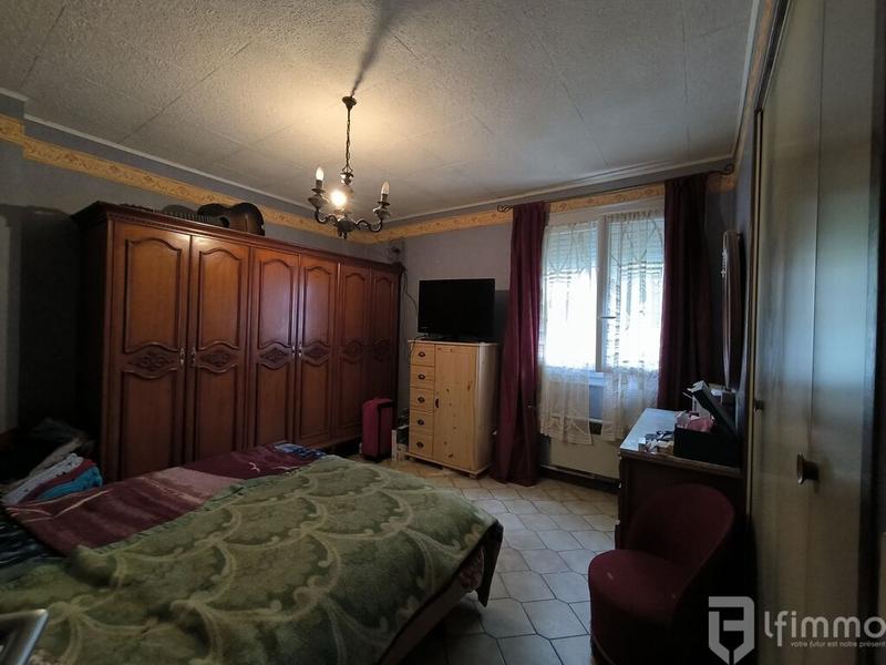 Villa - 107 m² - 5 pièces