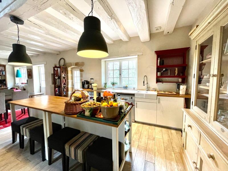 Maison - 165 m² - 6 pièces