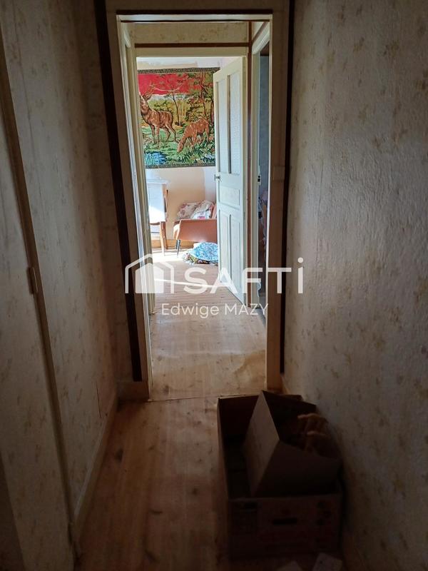 Maison - 90 m² - 5 pièces