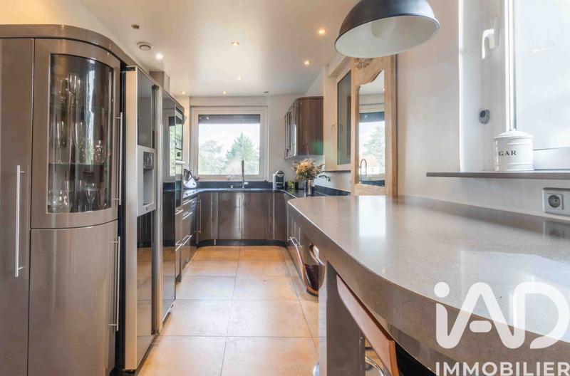 Maison - 266 m² - 10 pièces