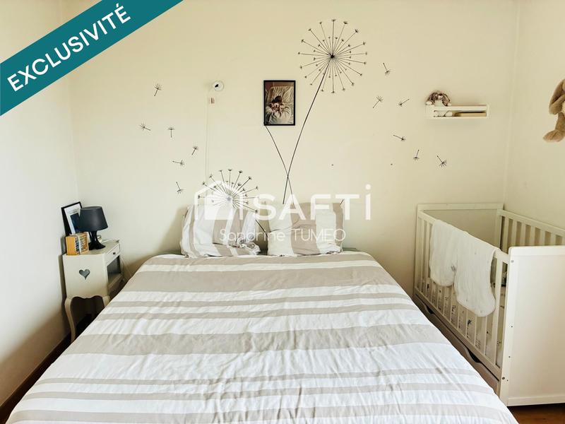 Maison - 95 m² - 4 pièces