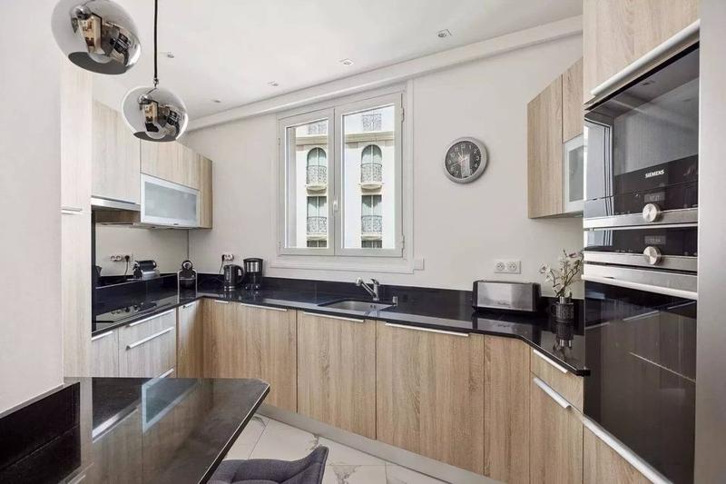 Appartement - 110 m² - 4 pièces