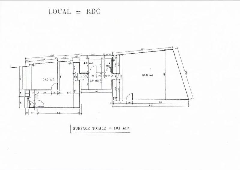 Local commercial - 101 m²