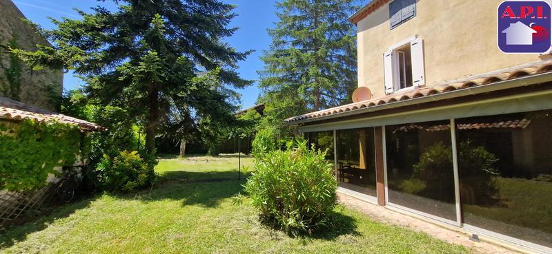 Maison - 128 m² - 7 pièces