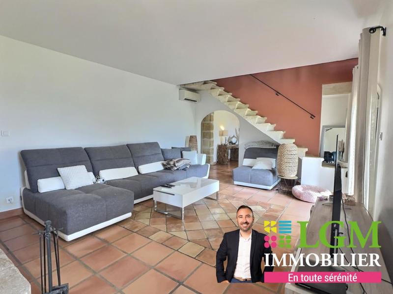 Mas - 212 m² - 6 pièces