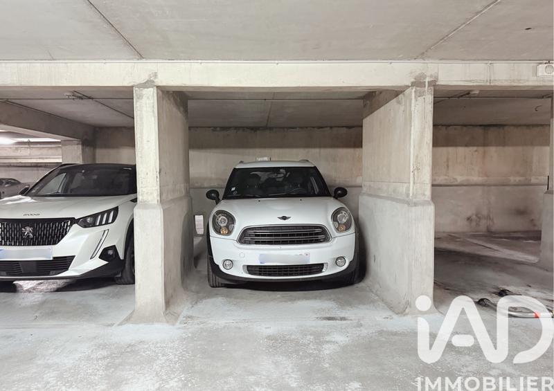 Parking - 12 m²