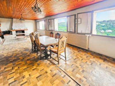 Maison de ville - 150 m² - 5 pièces