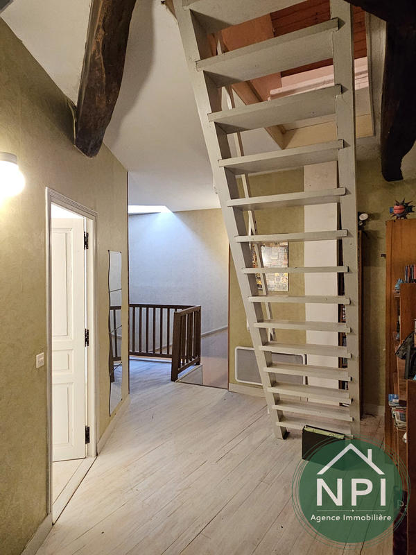 Maison ancienne - 145 m² - 5 pièces