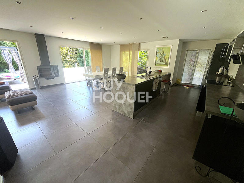 Maison - 152 m² - 5 pièces