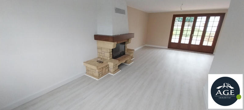 Maison - 102 m² - 5 pièces