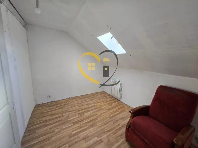 Maison - 226 m² - 11 pièces