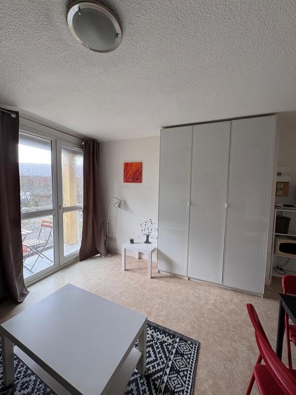 Studio - 18 m² - 1 pièce