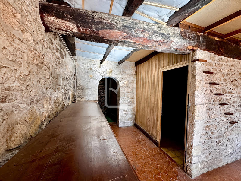 Maison - 166 m² - 8 pièces