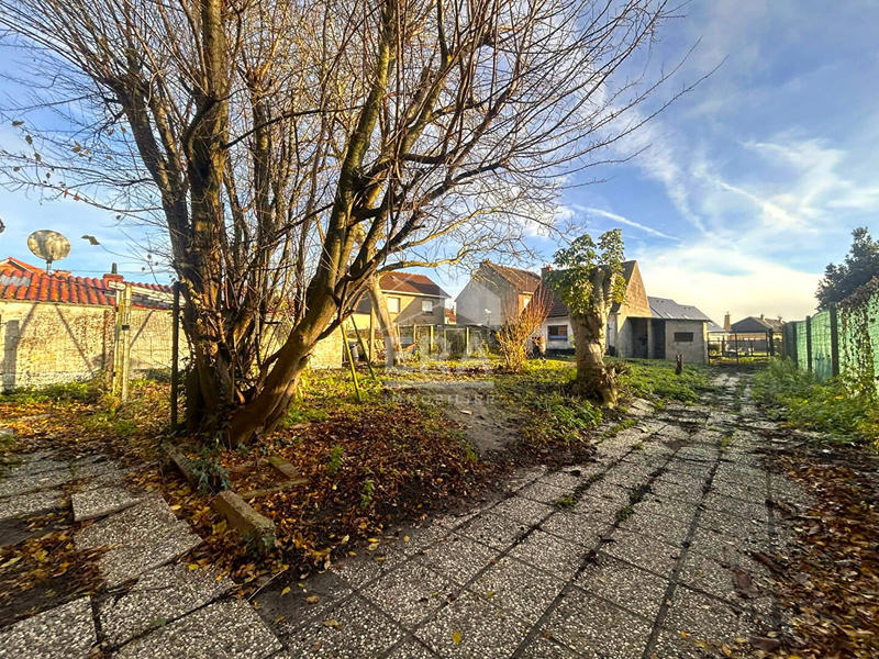 Maison - 139 m² - 12 pièces