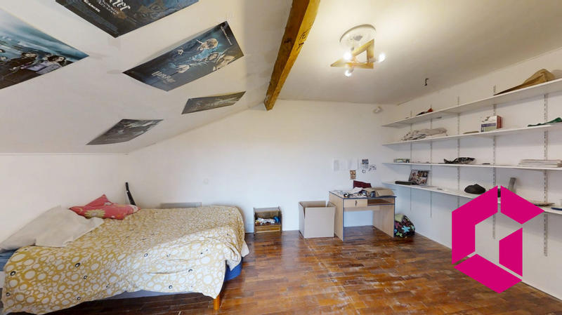 Maison ancienne - 207 m² - 7 pièces