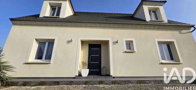 Maison - 180 m² - 7 pièces