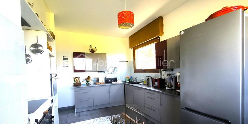 Maison d'architecte - 361 m² - 8 pièces