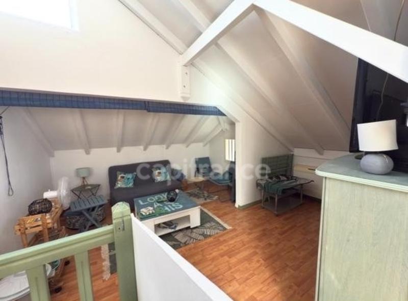 Appartement ancien - 96 m² - 3 pièces