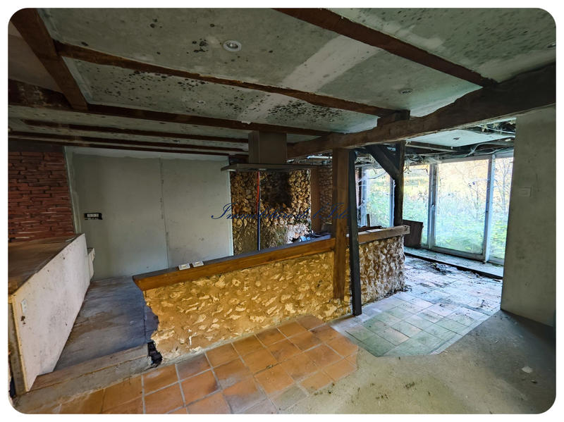 Maison - 208 m² - 4 pièces