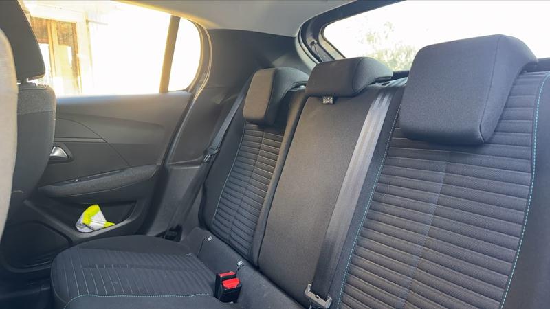 Peugeot 208 II 1.2 PureTech 100 Style - Entretien constructeur