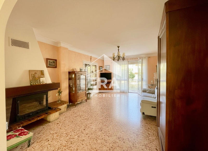 Maison - 170 m² - 6 pièces