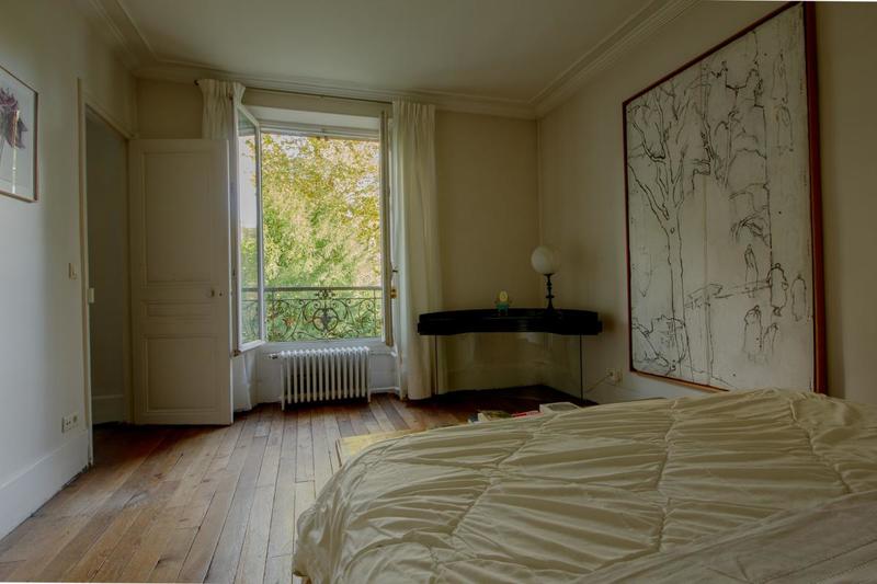 Maison - 270 m² - 5 pièces