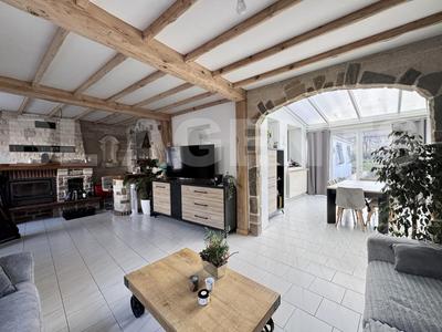 Maison - 150 m² - 5 pièces