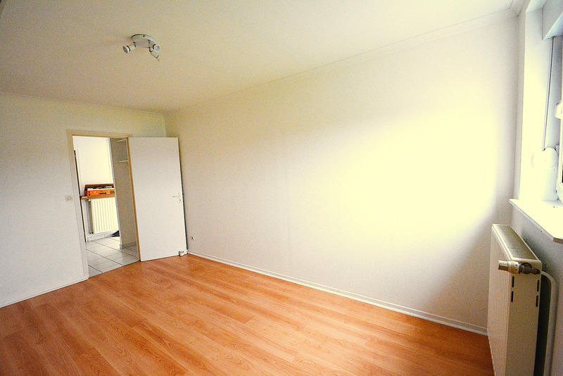 Appartement - 90 m² - 3 pièces