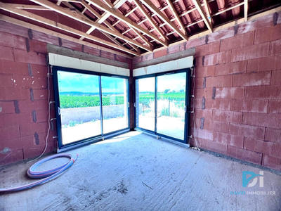 Villa - 97 m² - 4 pièces