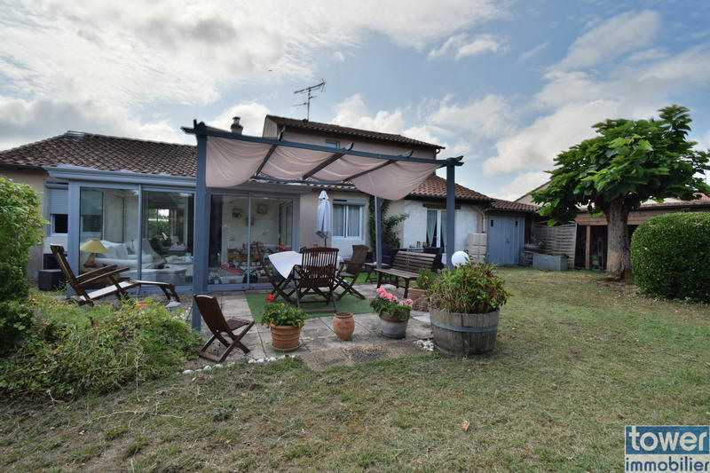 Maison - 160 m² - 5 pièces