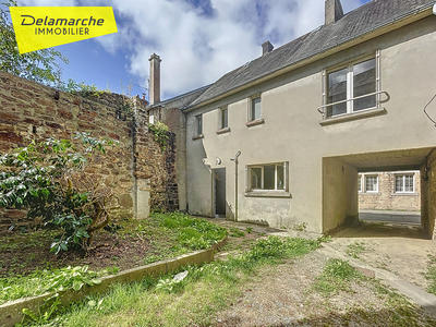 Maison - 90 m² - 5 pièces