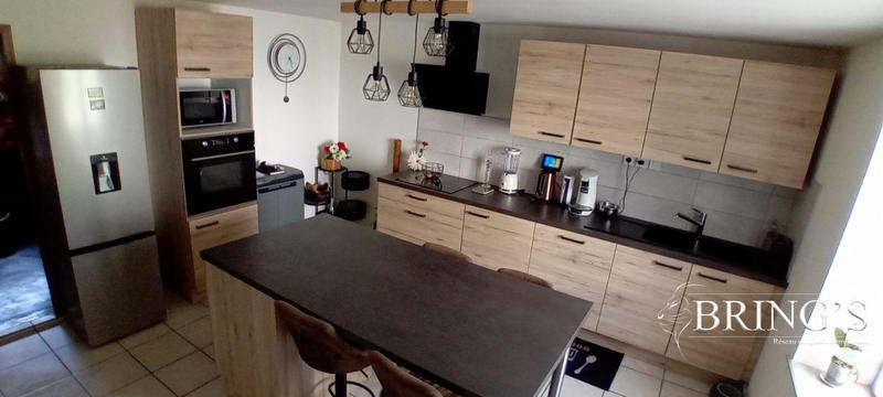 Maison - 99 m² - 4 pièces