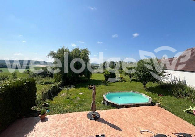 Maison - 107 m² - 6 pièces