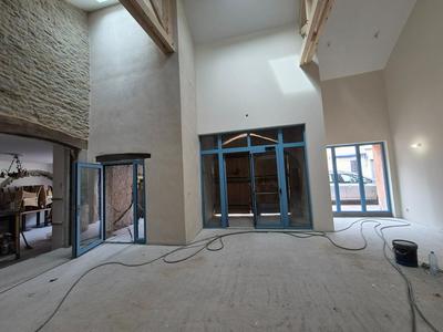 Local d'activité / Entrepôt - 180 m²