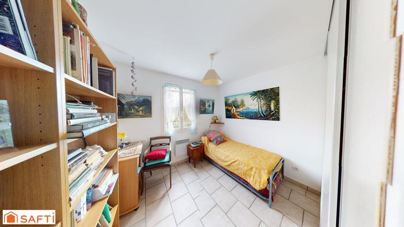 Maison - 90 m² - 5 pièces