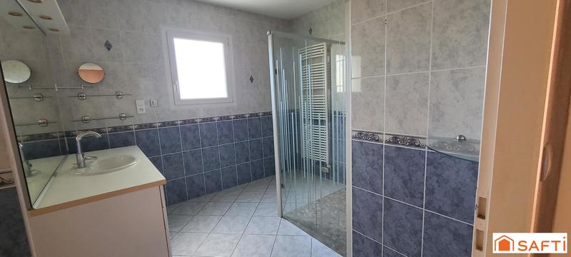 Maison - 260 m² - 7 pièces