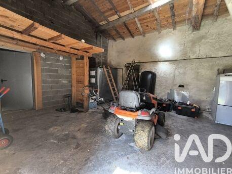 Maison de village - 242 m² - 10 pièces