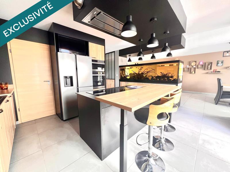 Maison - 141 m² - 6 pièces