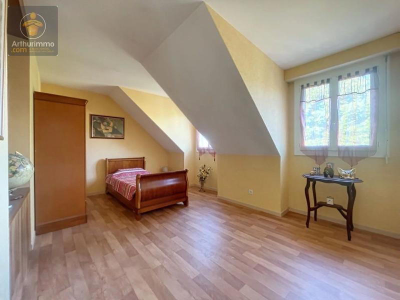 Maison - 176 m² - 7 pièces