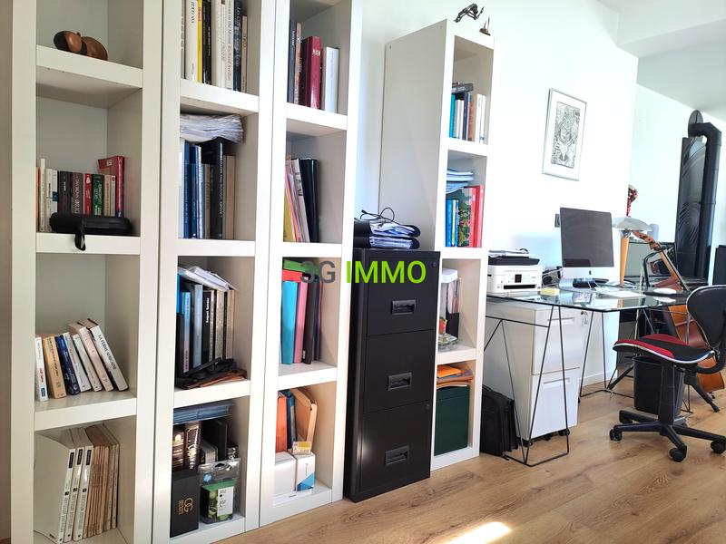 Maison contemporaine - 207 m² - 5 pièces