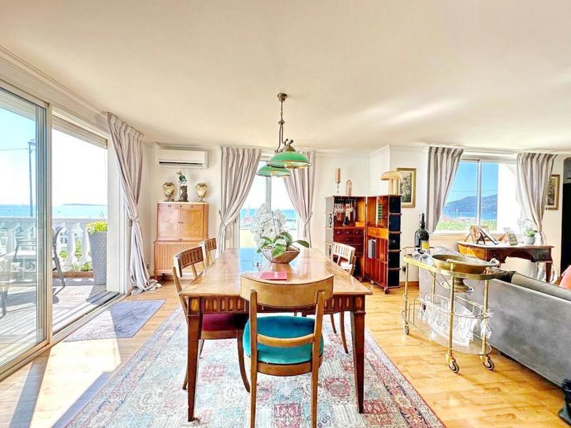 Appartement - 108 m² - 3 pièces