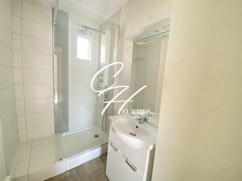 Appartement - 63 m² - 4 pièces