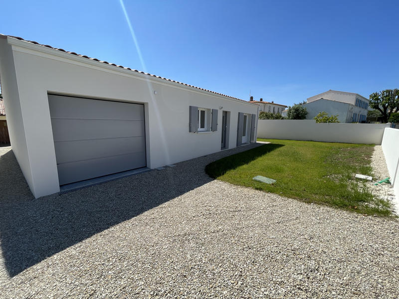 Maison - 99 m² - 4 pièces