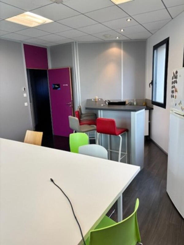 Bureau - 232 m²
