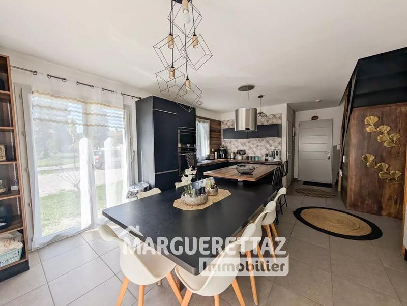 Maison - 100 m² - 5 pièces