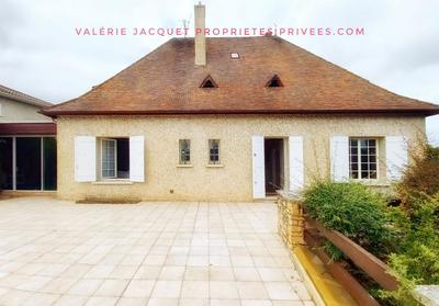 Maison - 160 m² - 7 pièces