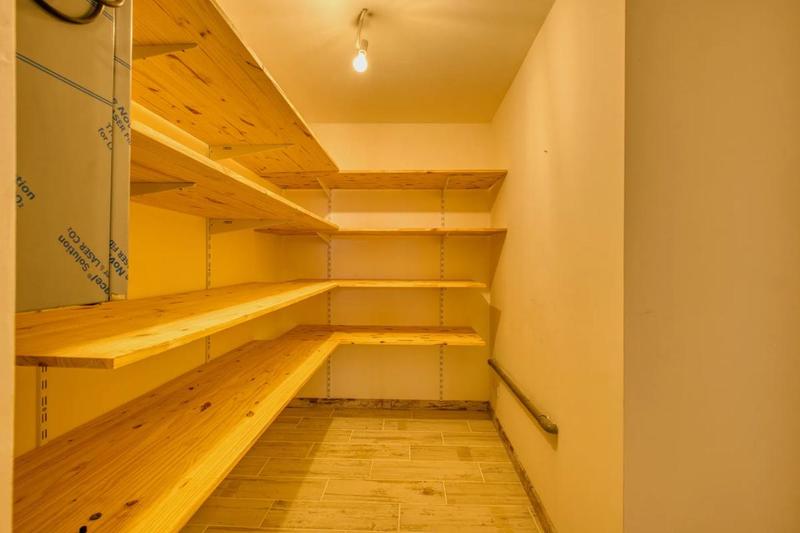 Maison - 270 m² - 9 pièces