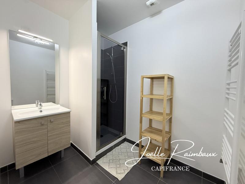 Maison - 97 m² - 5 pièces