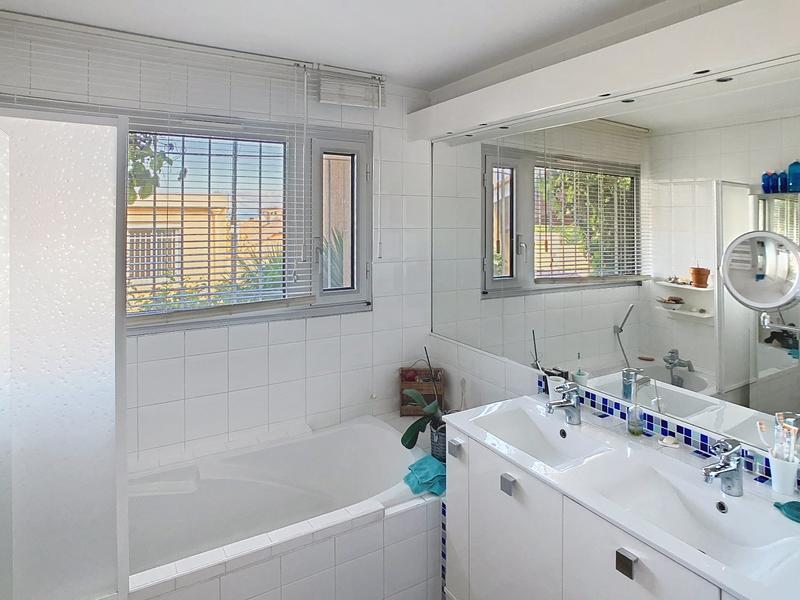 Maison - 148 m² - 4 pièces