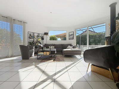 Maison - 152 m² - 6 pièces